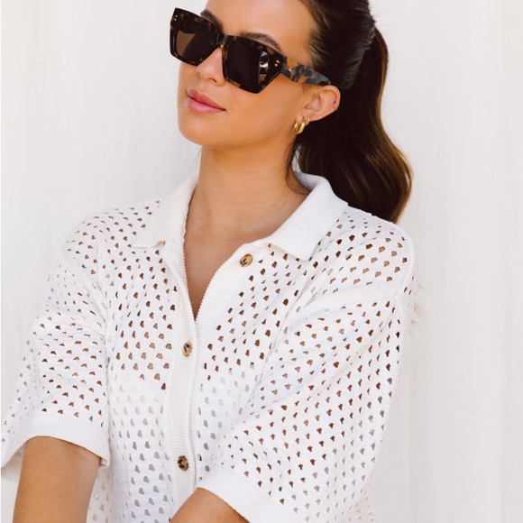 New in Box Pared Lo and Behold tortoise sunglasses Unisex styling - Picture 5 of 12